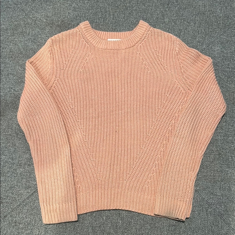 H&M Pink Crew Neck Sweater with Ribbed Knit